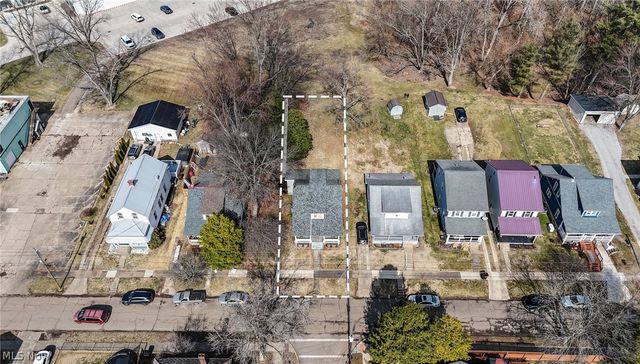 207 Kenwood Street, Marietta, OH 45750