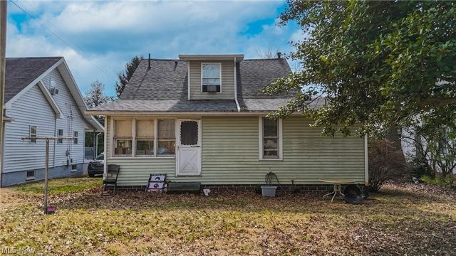 207 Kenwood Street, Marietta, OH 45750
