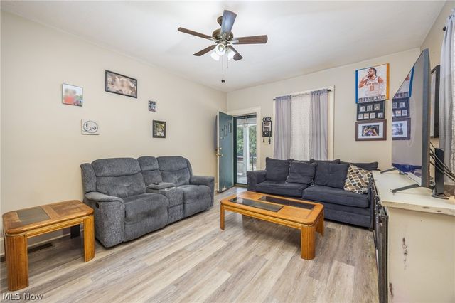 207 Kenwood Street, Marietta, OH 45750