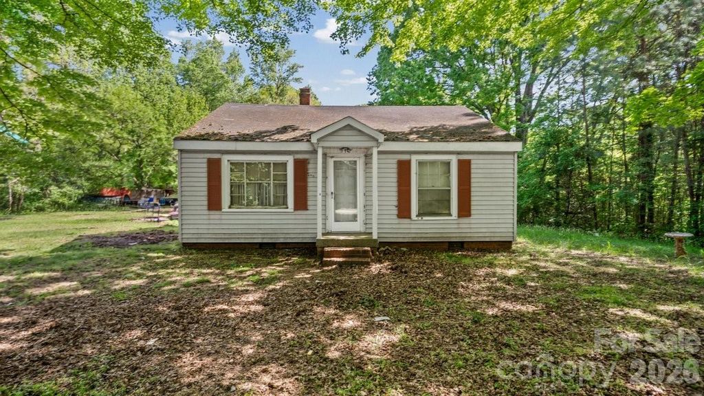 515 E Torbush Drive, Salisbury, NC 28144