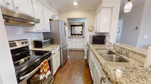 300 Johnson Ferry Road NE B506, Atlanta, GA 30328