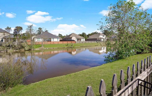 10705 Dodger Dr, Denham Springs, LA 70726