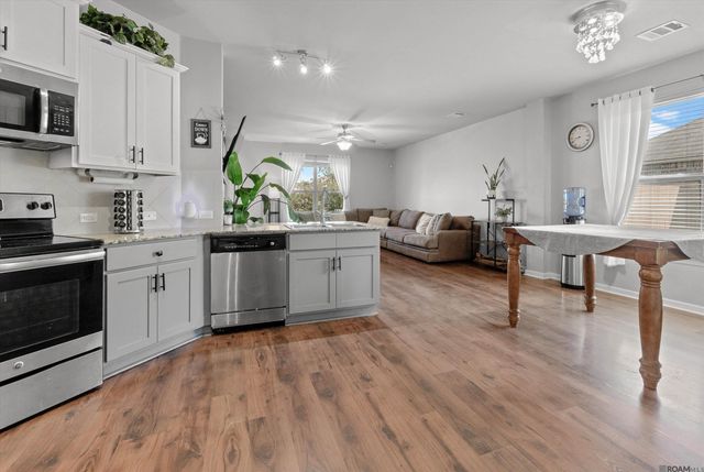 10705 Dodger Dr, Denham Springs, LA 70726