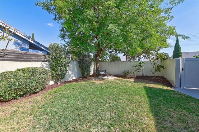 4805 E Tanglewood, Anaheim, CA 92807