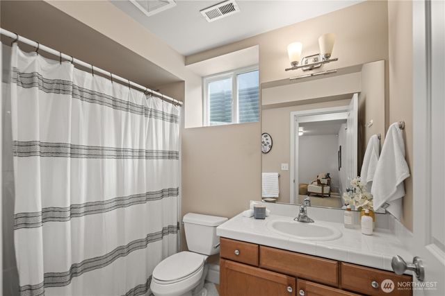 4047 Willams Avenue W, Seattle, WA 98199