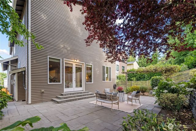 4047 Willams Avenue W, Seattle, WA 98199