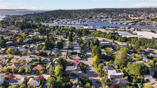 4047 Willams Avenue W, Seattle, WA 98199