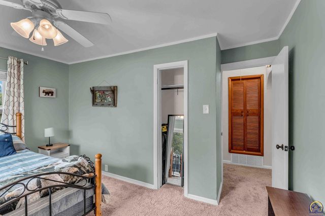 3925 N Kansas AVE, Topeka, KS 66617