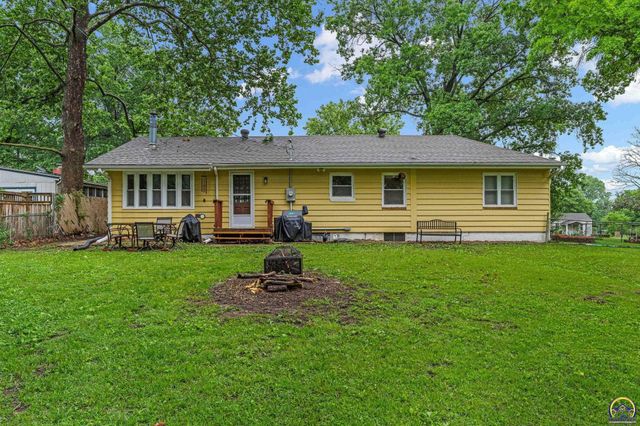3925 N Kansas AVE, Topeka, KS 66617