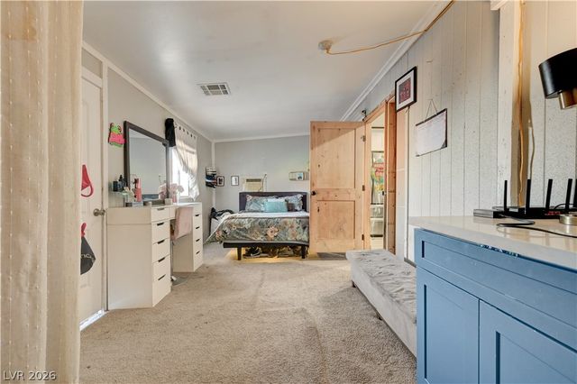 2124 Kenneth Road, North Las Vegas, NV 89030
