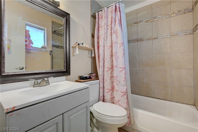 2124 Kenneth Road, North Las Vegas, NV 89030