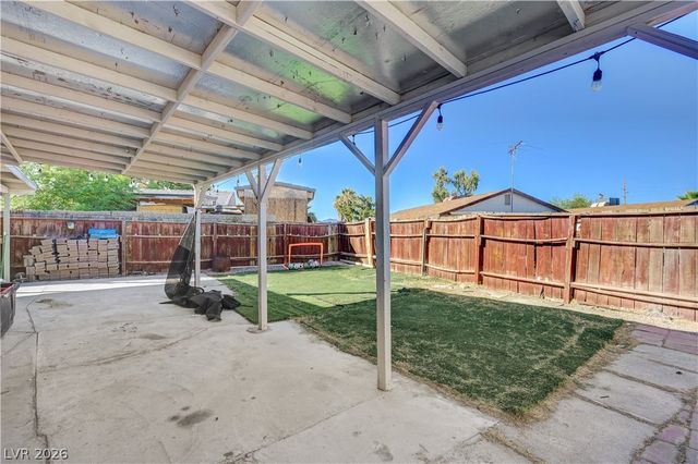 2124 Kenneth Road, North Las Vegas, NV 89030
