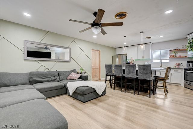 2124 Kenneth Road, North Las Vegas, NV 89030