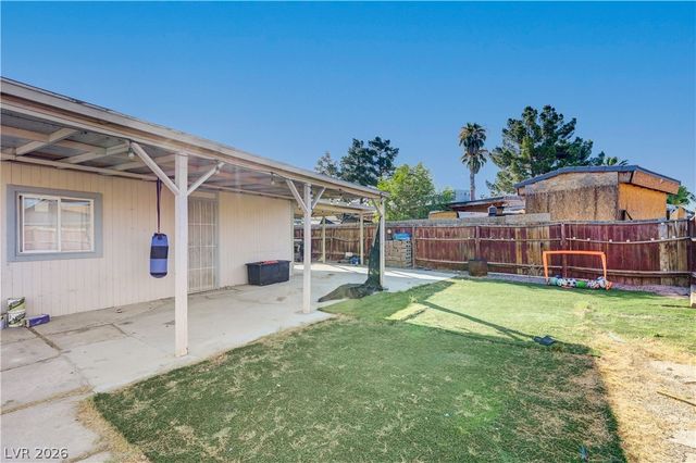 2124 Kenneth Road, North Las Vegas, NV 89030