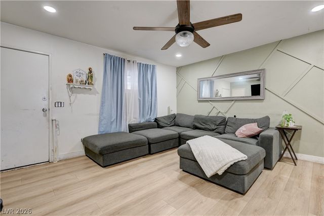 2124 Kenneth Road, North Las Vegas, NV 89030