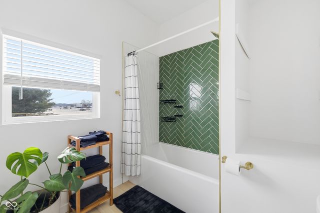 6564 N Michigan Road, Fairland, IN 46126