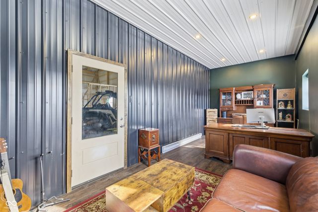 6564 N Michigan Road, Fairland, IN 46126