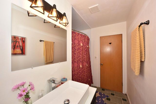 3200 Birchwood AVENUE, Milwaukee, WI 53221