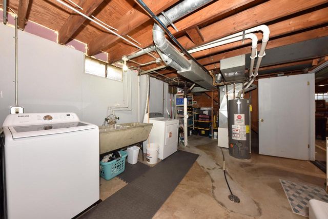 3200 Birchwood AVENUE, Milwaukee, WI 53221