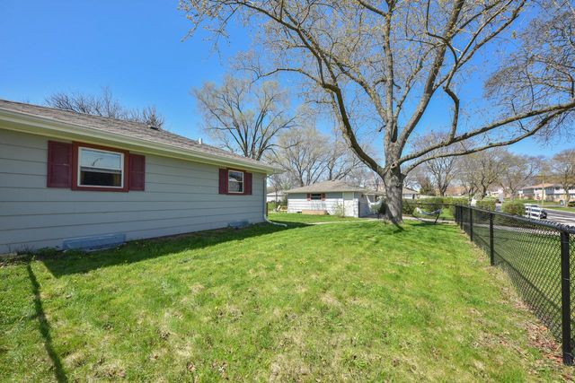 3200 Birchwood AVENUE, Milwaukee, WI 53221