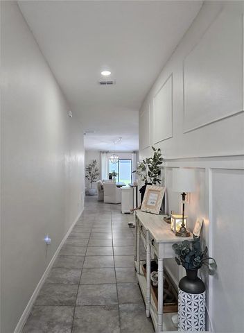 10005 ROSE PETAL PLACE, Riverview, FL 33578