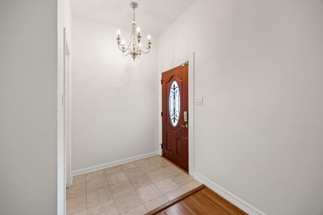10310 Mayfield Road, Houston, TX 77043