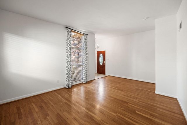 10310 Mayfield Road, Houston, TX 77043