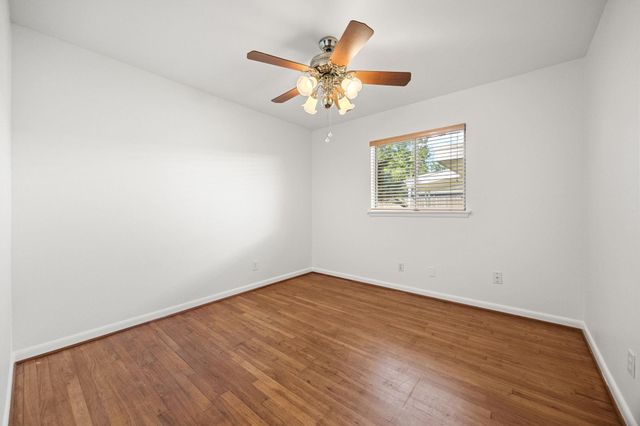 10310 Mayfield Road, Houston, TX 77043
