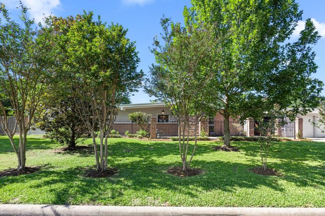 10310 Mayfield Road, Houston, TX 77043