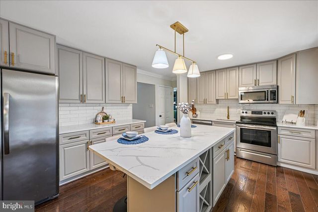 758 GLENEAGLES DR, Fort Washington, MD 20744