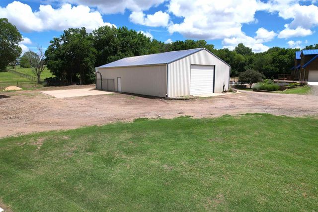 4412 N Turner Lane, Salina, KS 67401