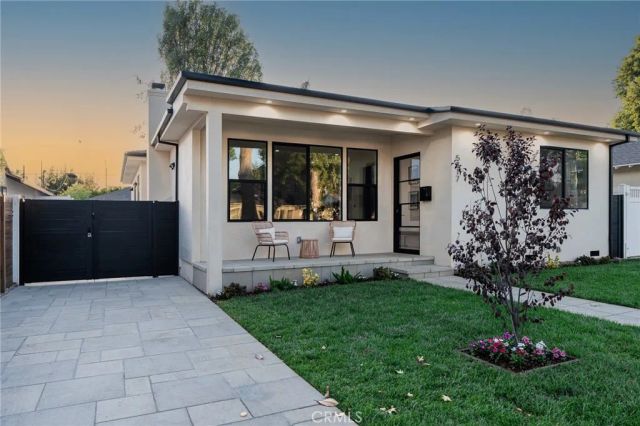 5817 Cantaloupe Avenue, Valley Glen, CA 91401