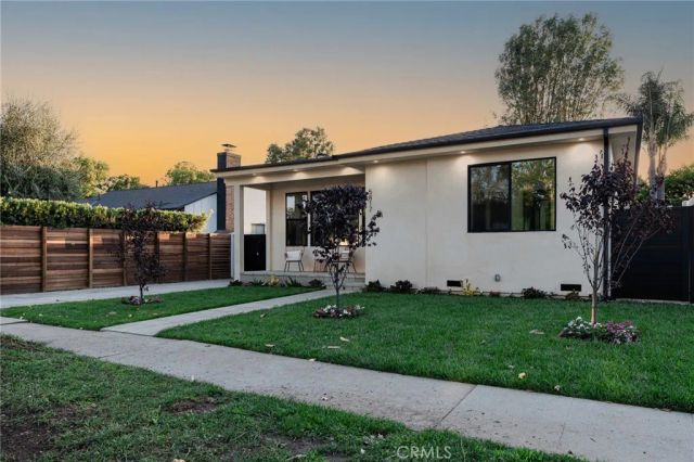 5817 Cantaloupe Avenue, Valley Glen, CA 91401
