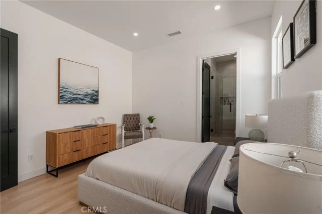 5817 Cantaloupe Avenue, Valley Glen, CA 91401