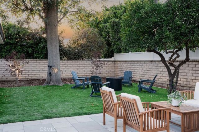 5817 Cantaloupe Avenue, Valley Glen, CA 91401