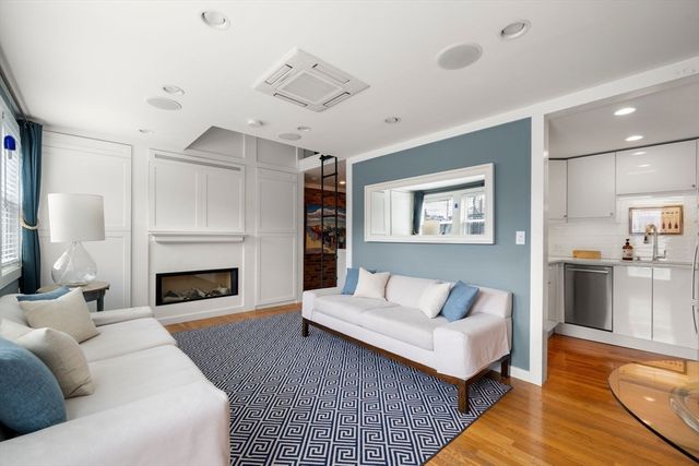 290 Shawmut Ave 4, Boston, MA 02118