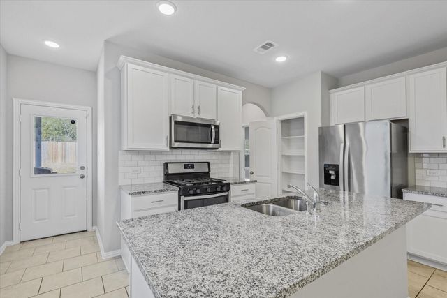 31634 Heguy Pass, Fulshear, TX 77441