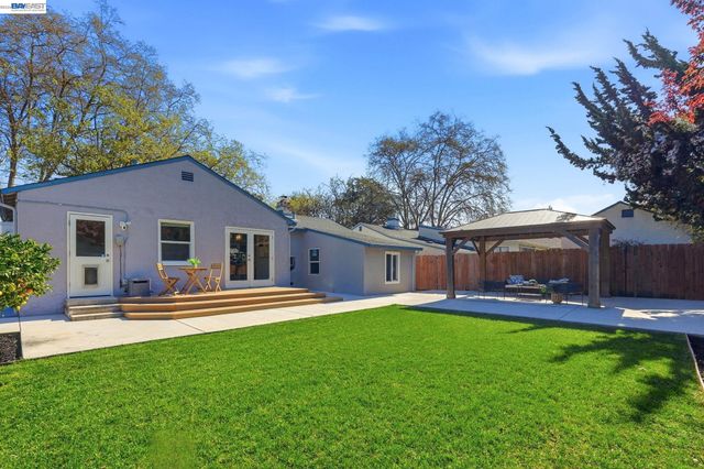 15965 Via Granada, San Lorenzo, CA 94580