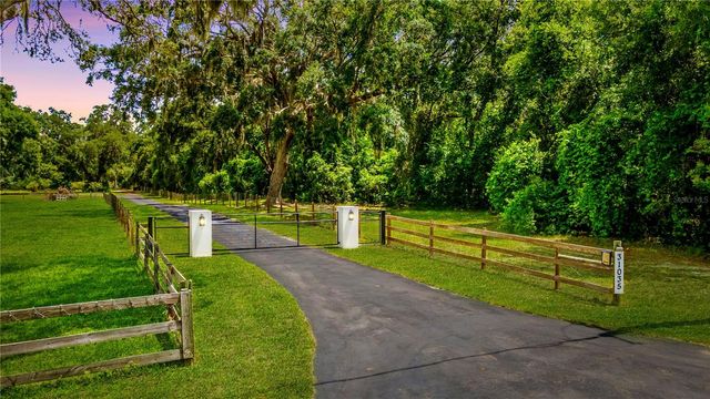 31035 PASCO ROAD, San Antonio, FL 33576