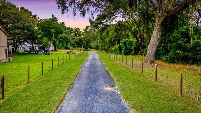 31035 PASCO ROAD, San Antonio, FL 33576