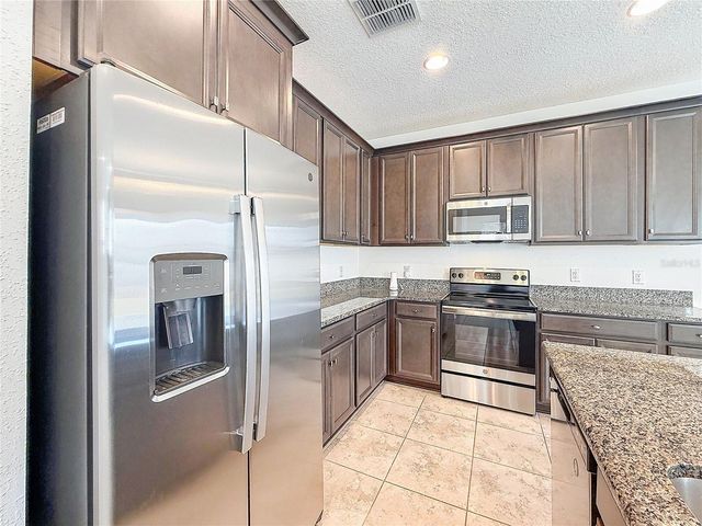 37820 BEACON BRICK DRIVE, Zephyrhills, FL 33540