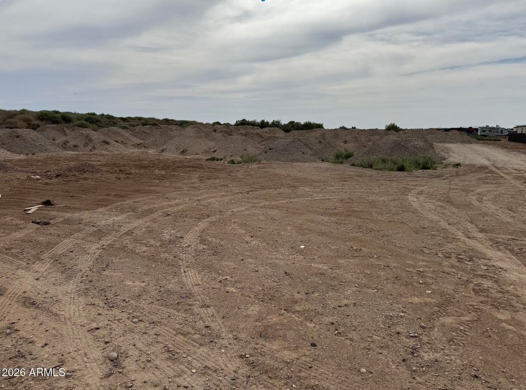 94 S 236th Avenue 3, Buckeye, AZ 85326 — photo 2