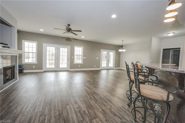 6880 Big Tree Lane, Liberty, NC 27298