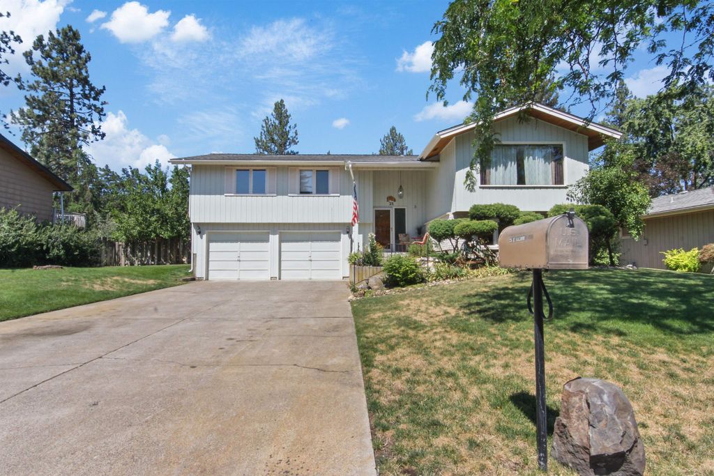 25 E Salmon Ave, Spokane, WA 99218 photo 2