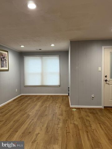 5859 WESTWATER CT, Centreville, VA 20121