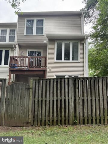 5859 WESTWATER CT, Centreville, VA 20121