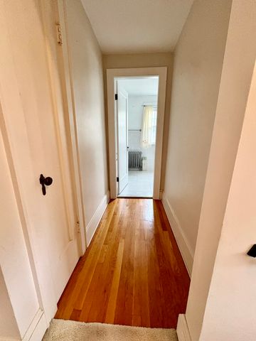 23 Keefe Avenue, Holyoke, MA 01040