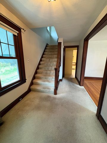 23 Keefe Avenue, Holyoke, MA 01040