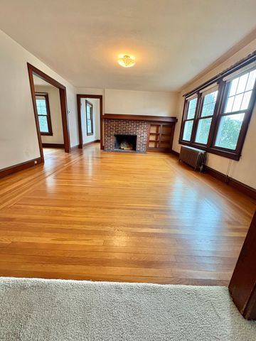 23 Keefe Avenue, Holyoke, MA 01040
