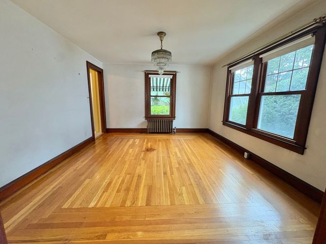 23 Keefe Avenue, Holyoke, MA 01040